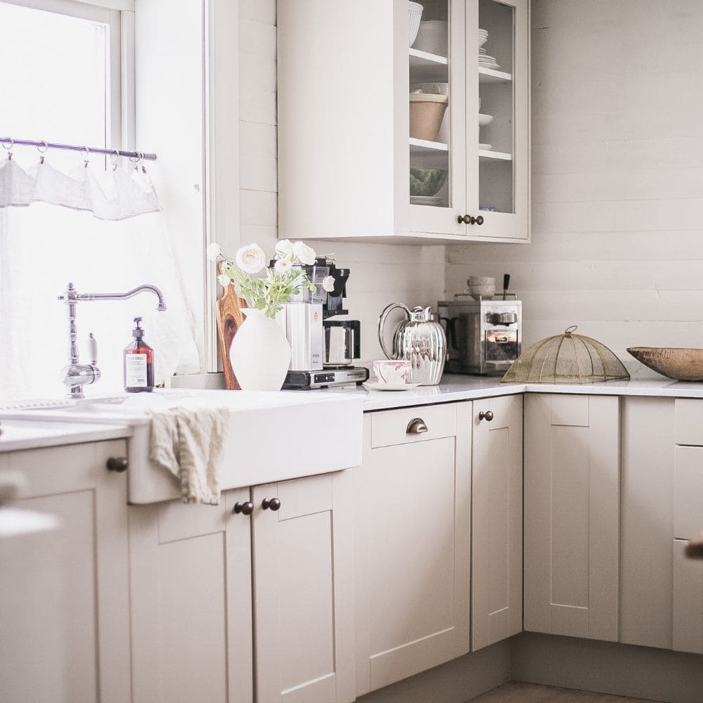 Cabinet Knob 401 - Antique