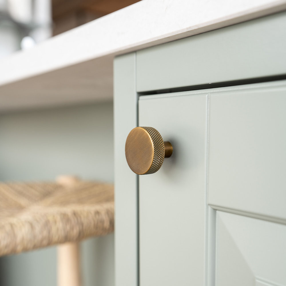 Cabinet Knob Flat - Antique Bronze